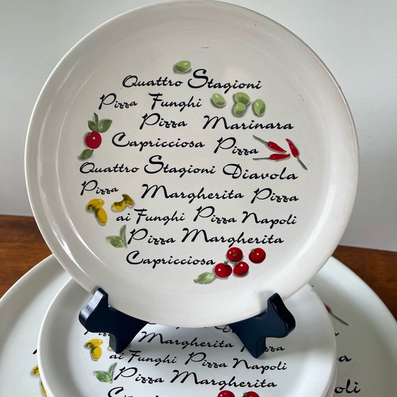 Gibson Everyday China 13 Pizza Serving Platter and 4 Plates - Picture 5 of 9